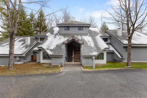329 Village Circle #V8, Killington, VT 05751