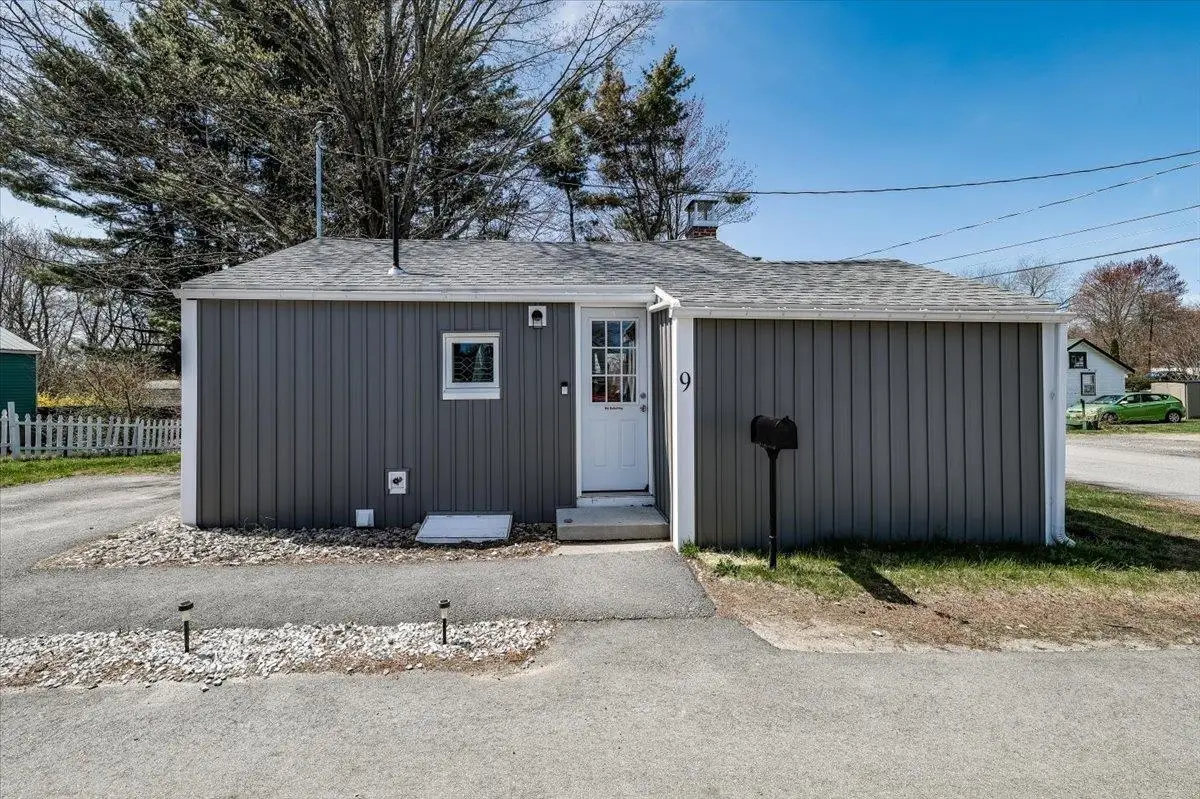 9 Hillcrest Avenue, Pembroke, NH 03275 - #1