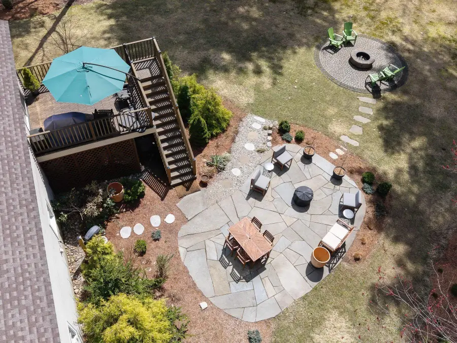 47 River Road, Stratham, NH 03885 - #3