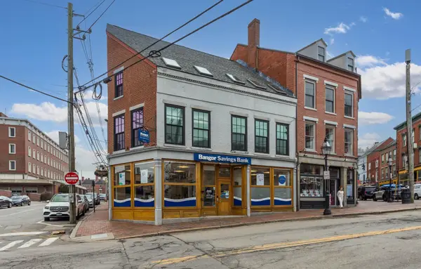 8 Bow Street, Portsmouth, NH 03801