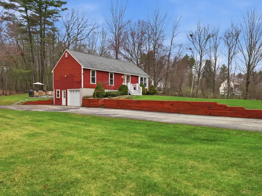 5 Jericho Drive, Kingston, NH 03848 - #3