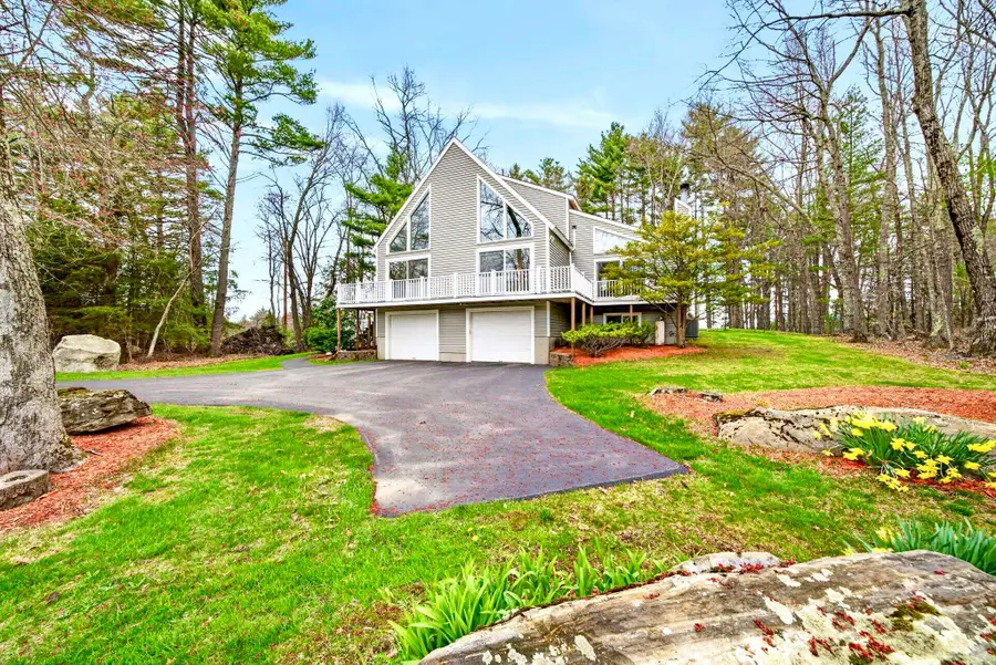 12 Snowflake Lane, Londonderry, NH 03053 - #3