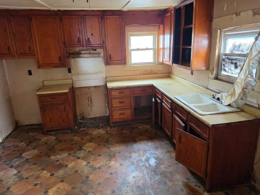 33-35 Chesley Street, Concord, NH 03301 - #3