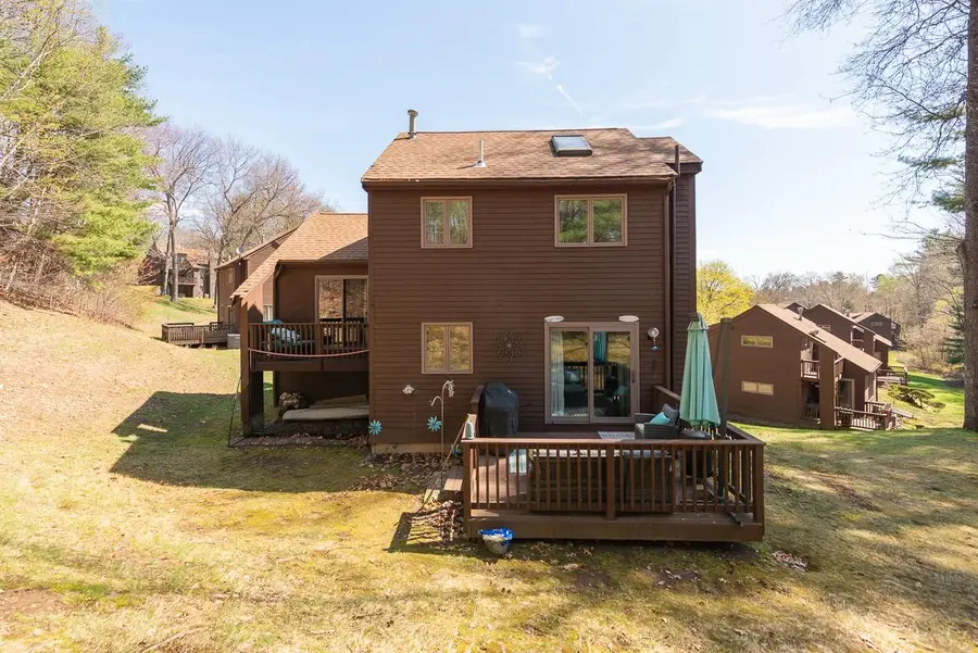 21 Gloucester Lane, Nashua, NH 03063 - #2