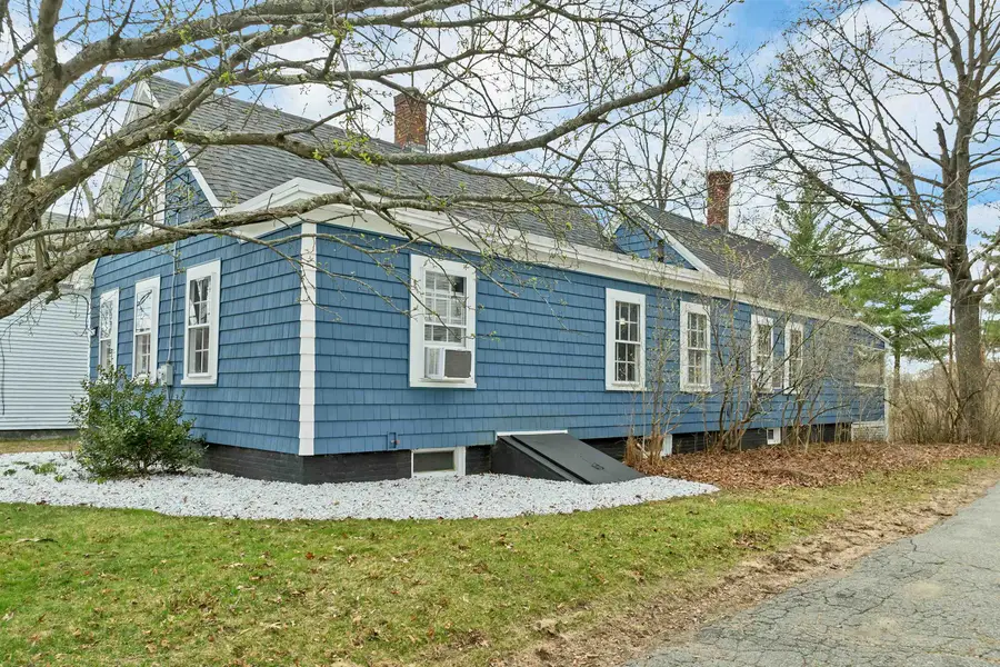 36 1/2 S Spring Street, Concord, NH 03301 - #3