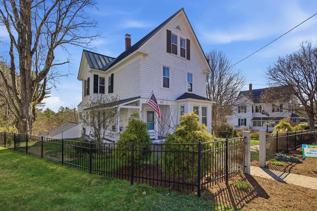 285 Pleasant Street, Concord, NH 03301 - #1