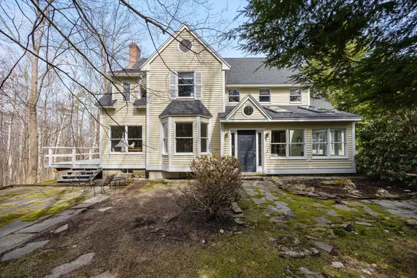 15 Plateau Road, Williston, VT 05495