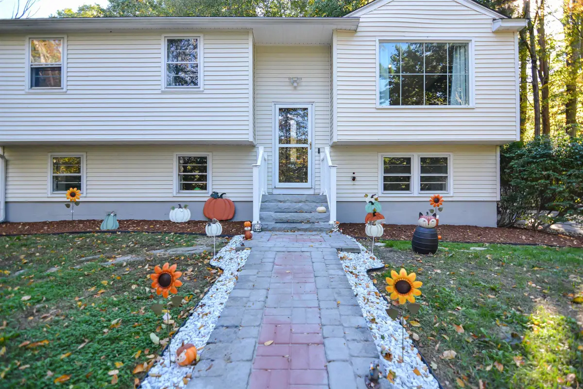 183 Chester Road, Derry, NH 03038 - #1