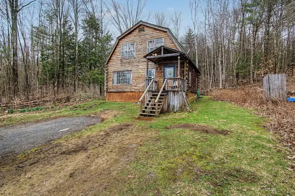 150 The Hill Road, Fletcher, VT 05444