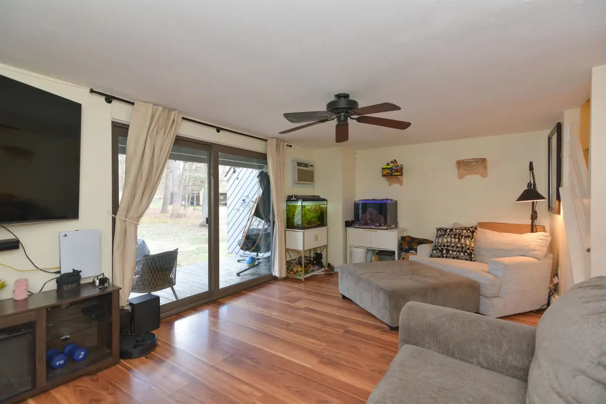 5 Harwich Court, Merrimack, NH 03054 - #1