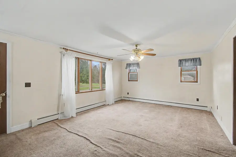 612 Vermont Route 15 West, Hyde Park, VT 05655 - #2