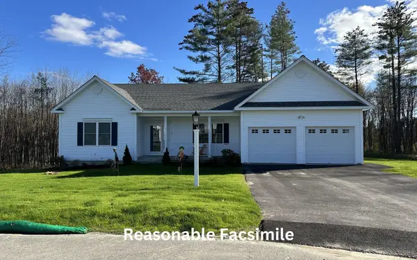 88 Lantern Drive, Sandown, NH 03873