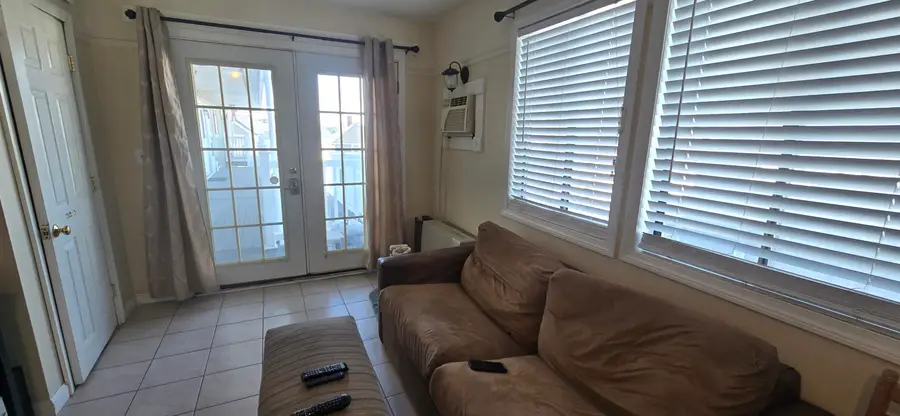 12 G Street, Hampton, NH 03842 - #3