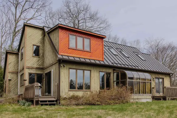 65 Glebe Road, Chesterfield, NH 03462