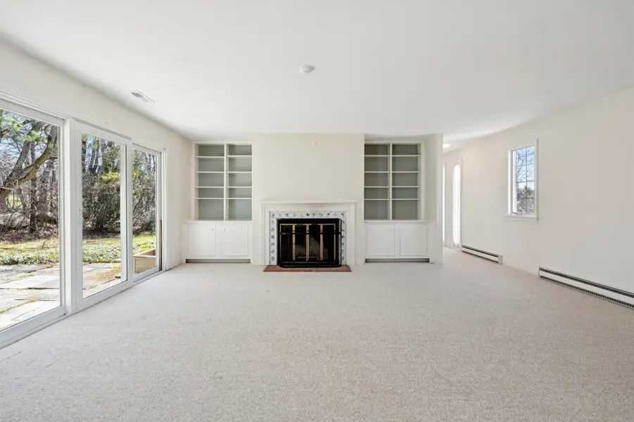 54 Hilltop Place, New London, NH 03257 - #3