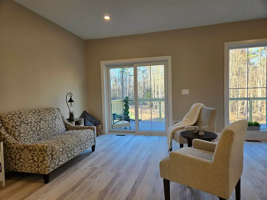 669 High Street, Candia, NH 03034 - #3