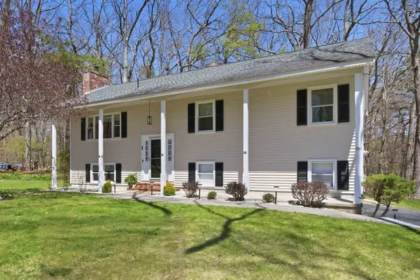 1 Debbie Terrace, Derry, NH 03038