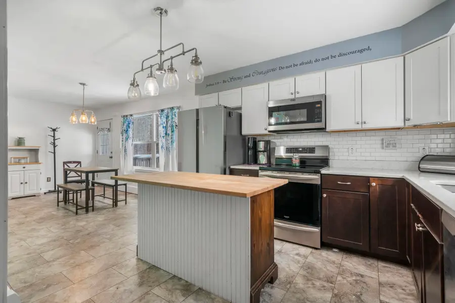33 Buttercup Lane, Antrim, NH 03440 - #2