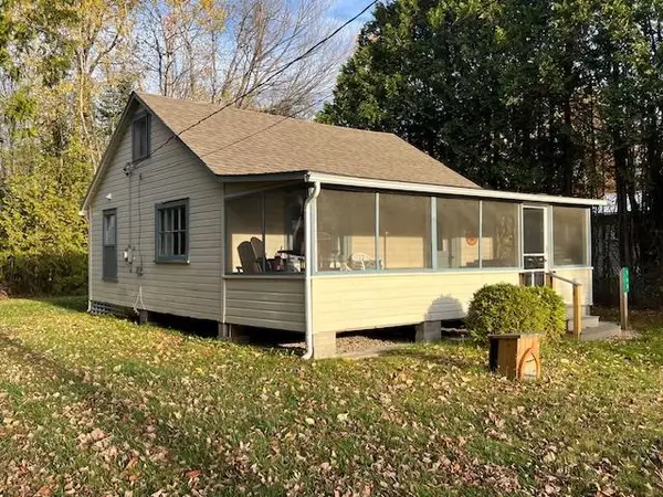 563 4-H Road, Derby, VT 05829