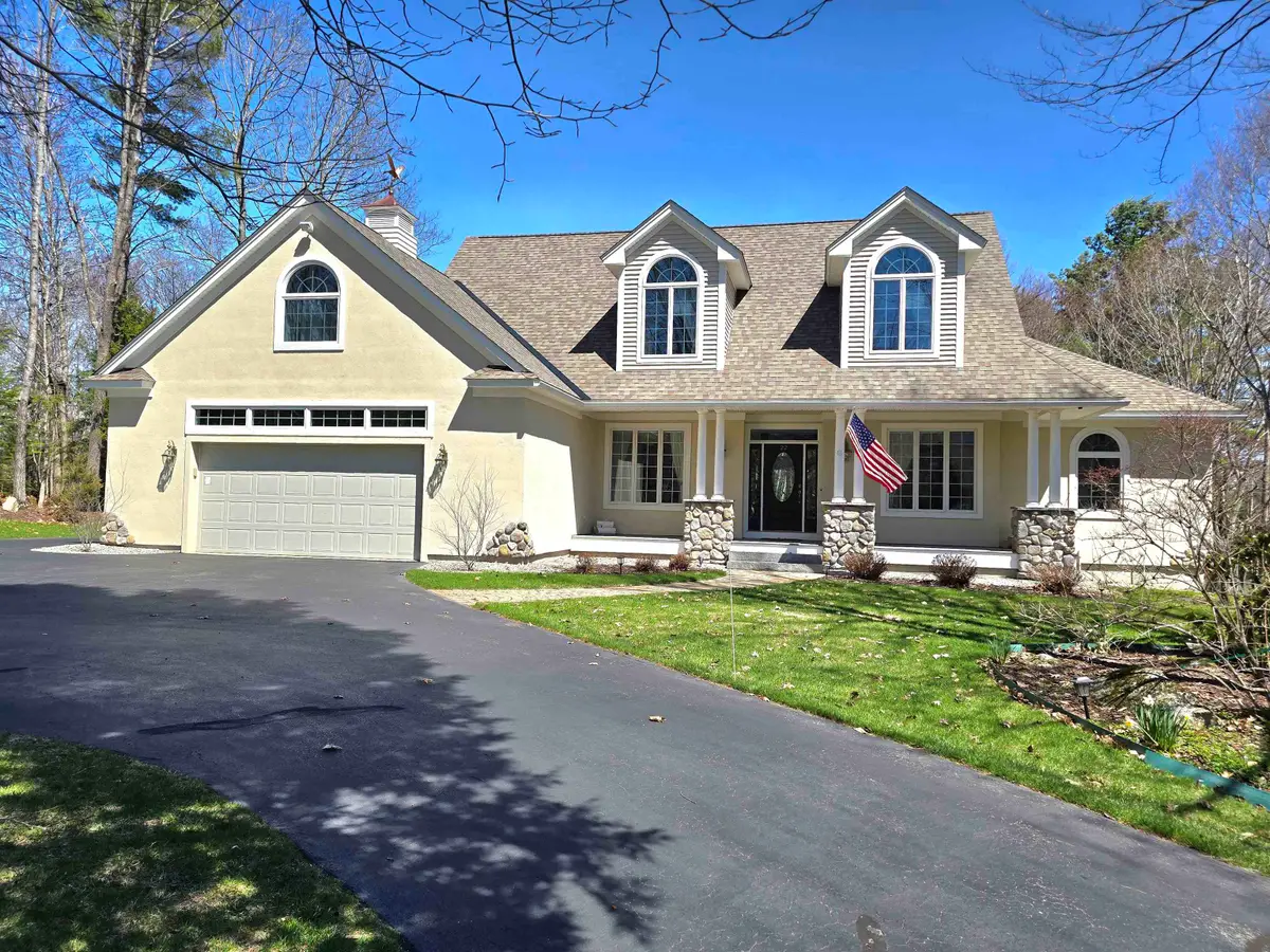 22 & 12 Moat Lane, Hales Location, NH 03860 - #1