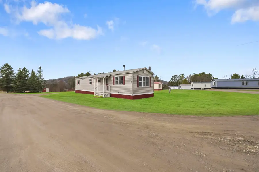 6 Darwin Drive, Stewartstown, NH 03576 - #3