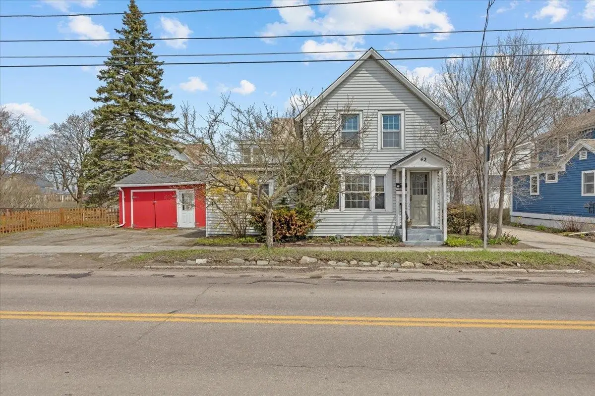 42-44 Oak Street, Burlington, VT 05401 - #1