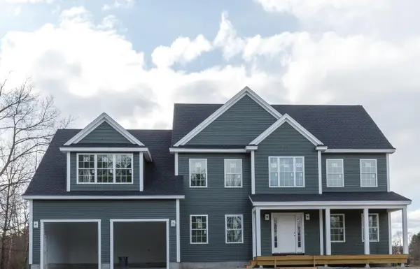 10 Haystack Circle #9-94-11, Pelham, NH 03076