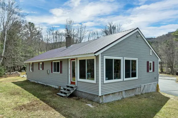 547 Texas Hill Road, Plymouth, NH 03264