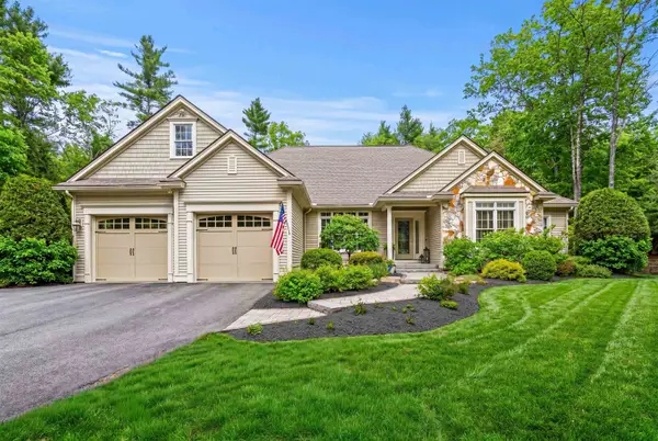 12 Amber Lane, Bedford, NH 03110