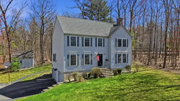 10 Virginia Court, Hooksett, NH 03106