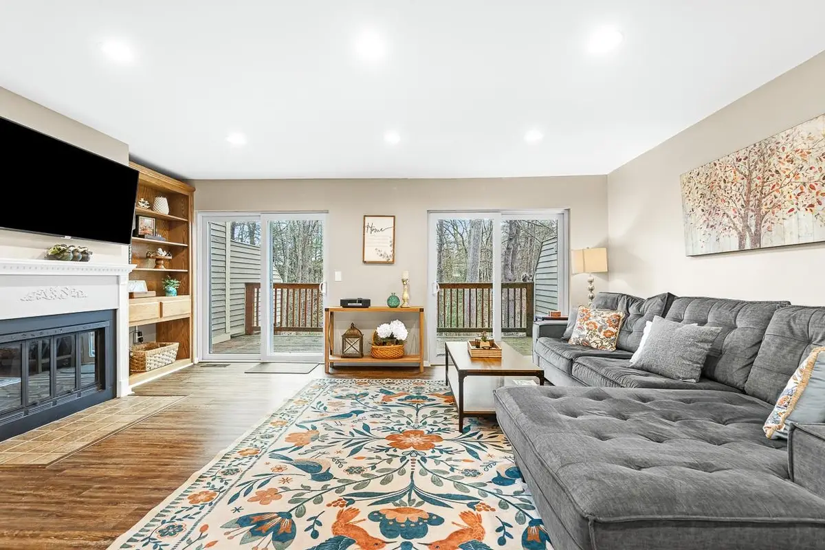 9 Village Falls Way, Merrimack, NH 03054 - #1