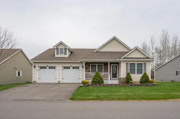 14 Weymouth Court, Hudson, NH 03051