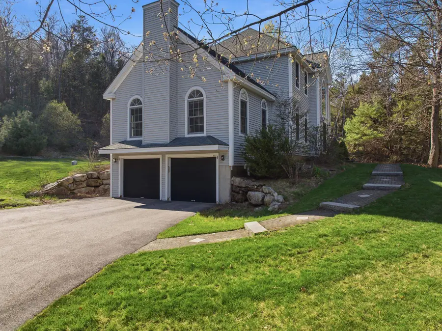 24 Scott Drive, Merrimack, NH 03054 - #2