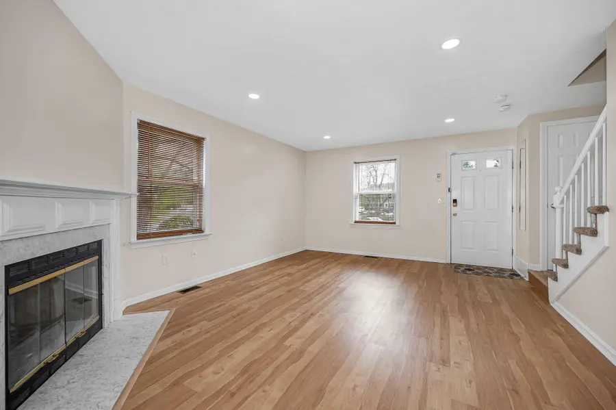 64 Cadogan Way, Nashua, NH 03062 - #3