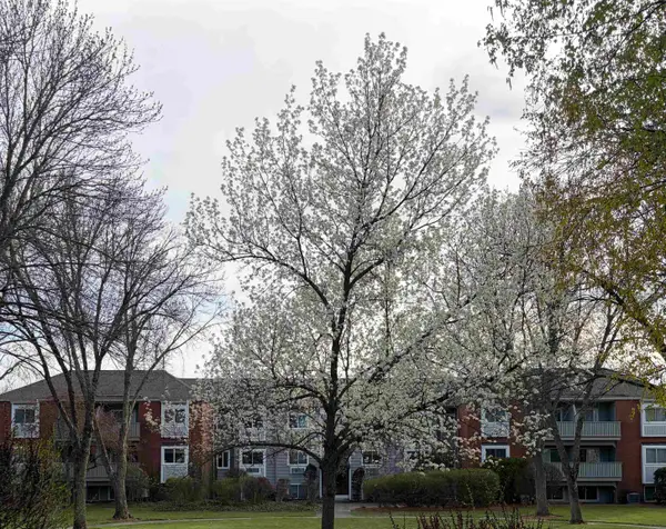 113 Cluff Crossing Road Road #28, Salem, NH 03073