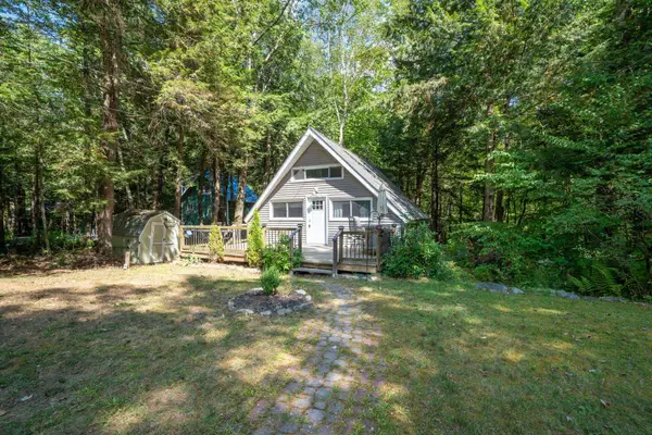 24 Raccoon Alley, Hillsborough, NH 03244