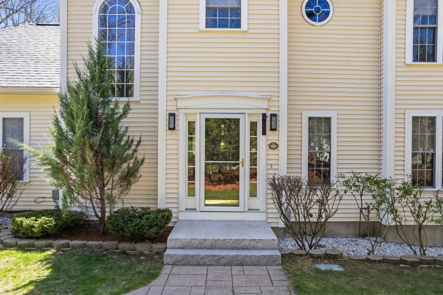 8 Flag Court, Auburn, NH 03032 - #2