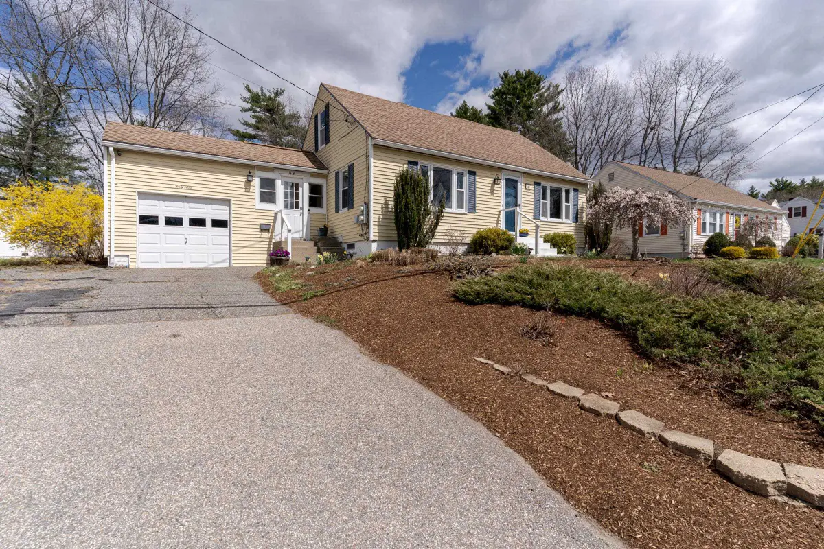 49 Glenwood Avenue, Dover, NH 03820 - #1