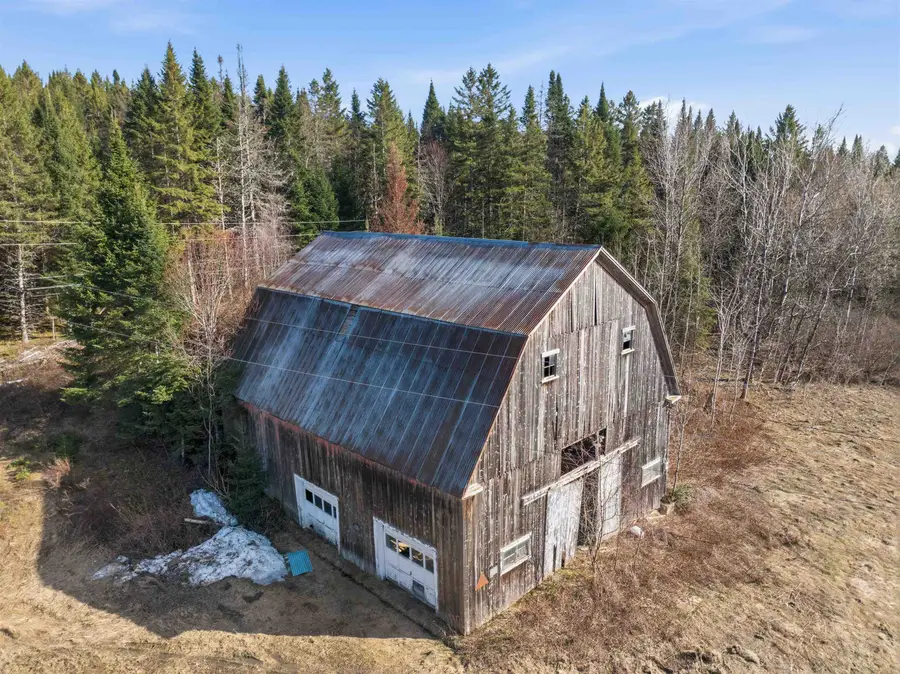 1660 Halls Stream Road #3, Pittsburg, NH 03592 - #2