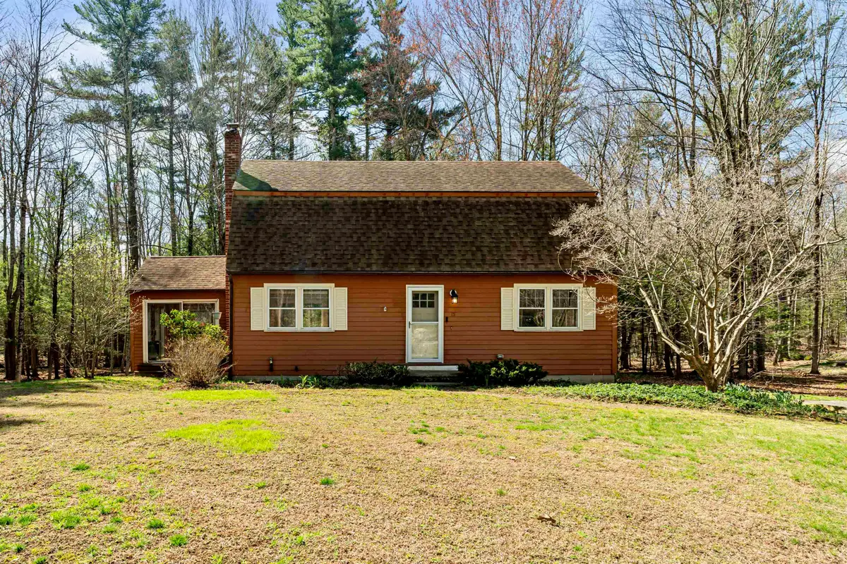 12 Dogtown Road, Exeter, NH 03833 - #1