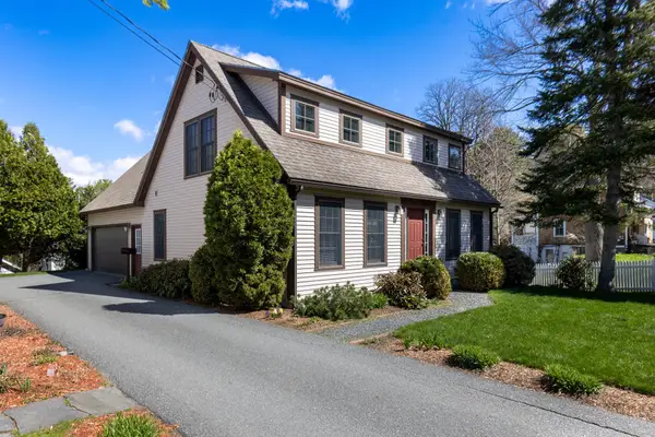 8 Fairview Avenue, Hanover, NH 03755