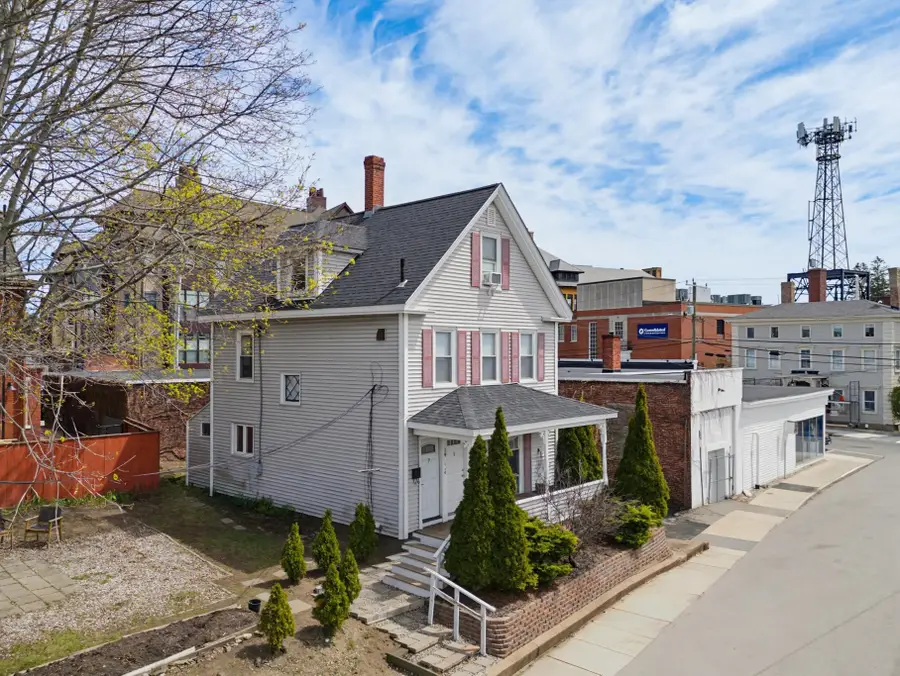 19 Pearl Street, Portsmouth, NH 03801 - #3