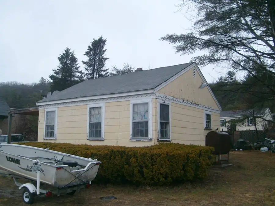 4 North Avenue, Ashland, NH 03217 - #2