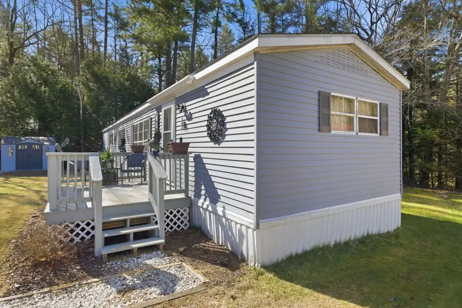 22 Brook Circle, Loudon, NH 03307 - #3