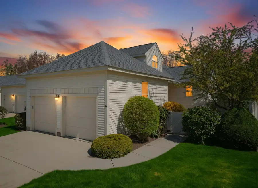 9 Pebble Beach Drive, Bedford, NH 03110 - #2