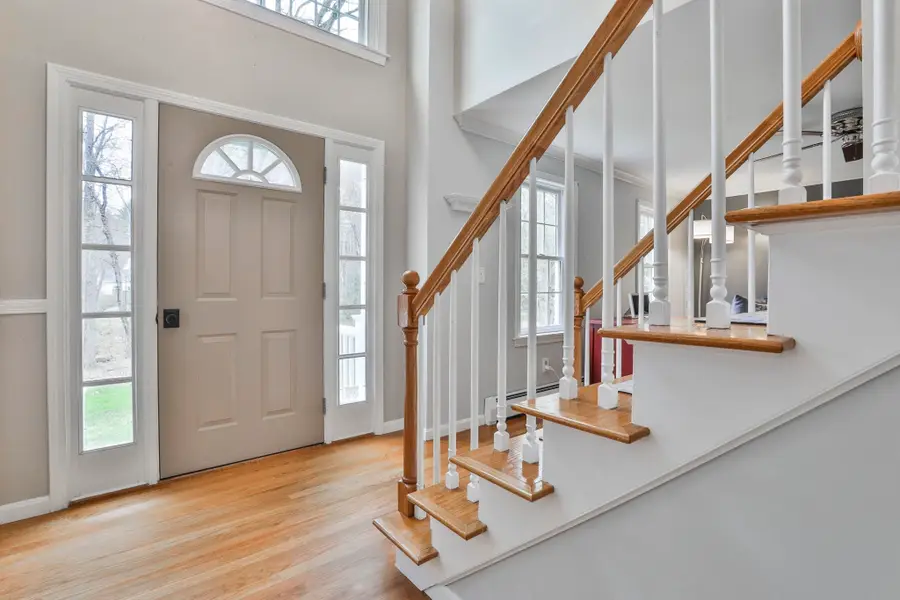 7 Drake Lane, Derry, NH 03038 - #3