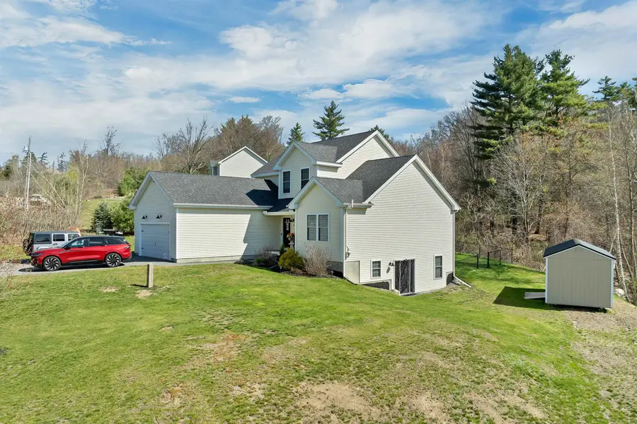 31 Carriage Hill Road, Wilton, NH 03452 - #2