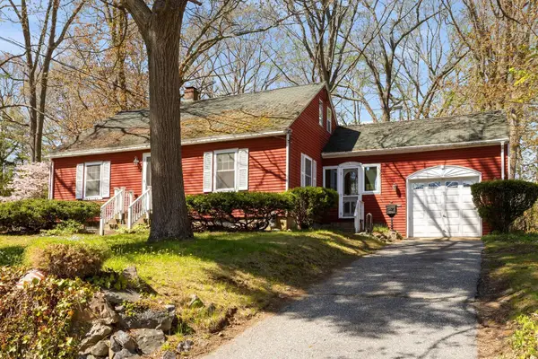 65 Mckinley Road, Portsmouth, NH 03801