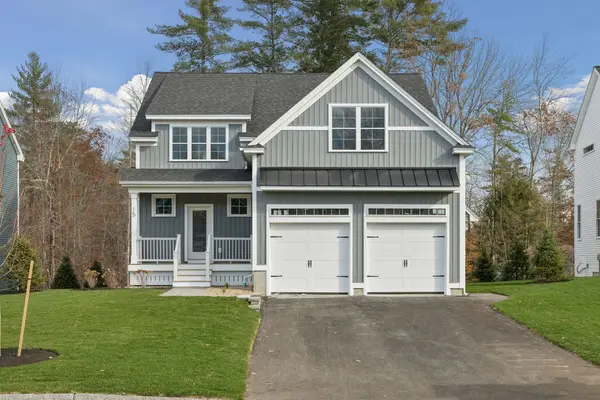 11 Landing Way, Rochester, NH 03868