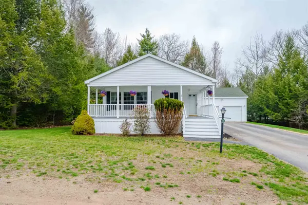 39 Blair Drive, Rochester, NH 03868